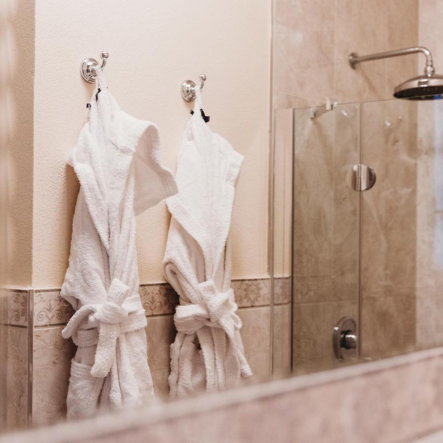 Salotto Delle Arti Hotel Modena Bagian luar foto
