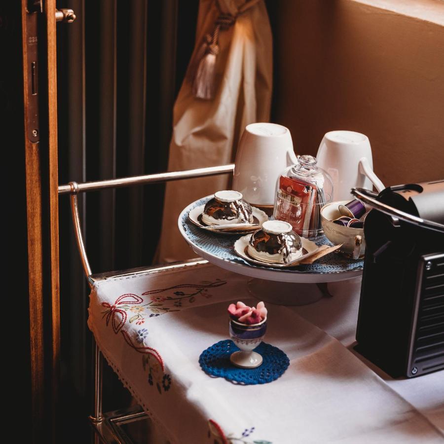 Salotto Delle Arti Hotel Modena Bagian luar foto
