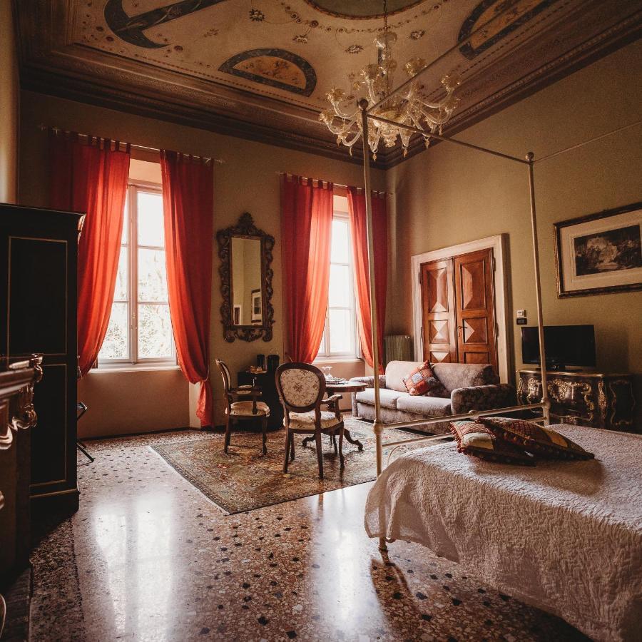 Salotto Delle Arti Hotel Modena Bagian luar foto